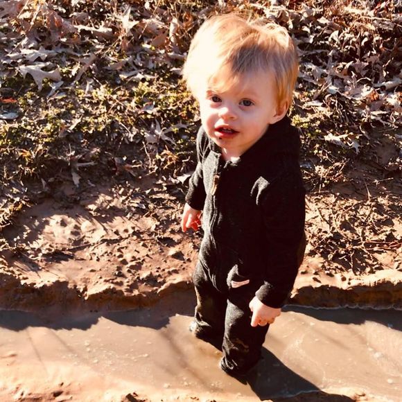 Meet your Posher, Holly lynn - Picture 1 of 1